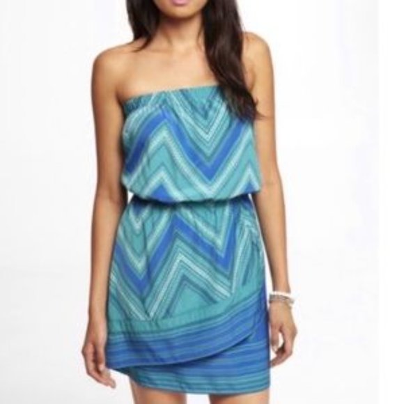 Express Dresses & Skirts - Express XS blue & green strapless dress NWT